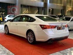 تويوتا أفالون